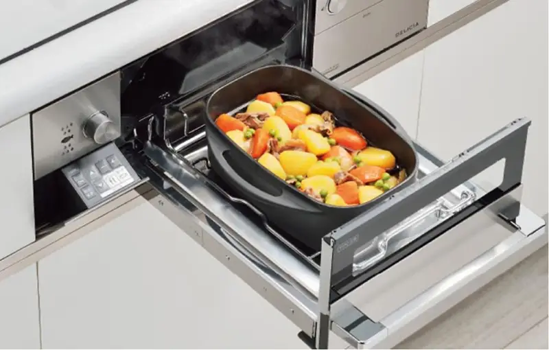グリルで煮込み料理も