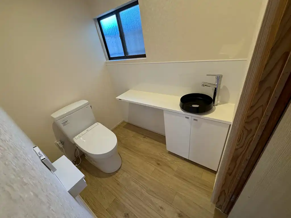 トイレ改修工事